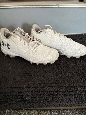 Under Armour White Softball Cleats